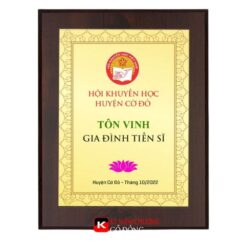 Bảng ghi danh khung gỗ
